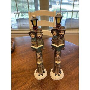 VTG Santa’s Collection Hand Painted Caroler Family With Light Post Set of 2